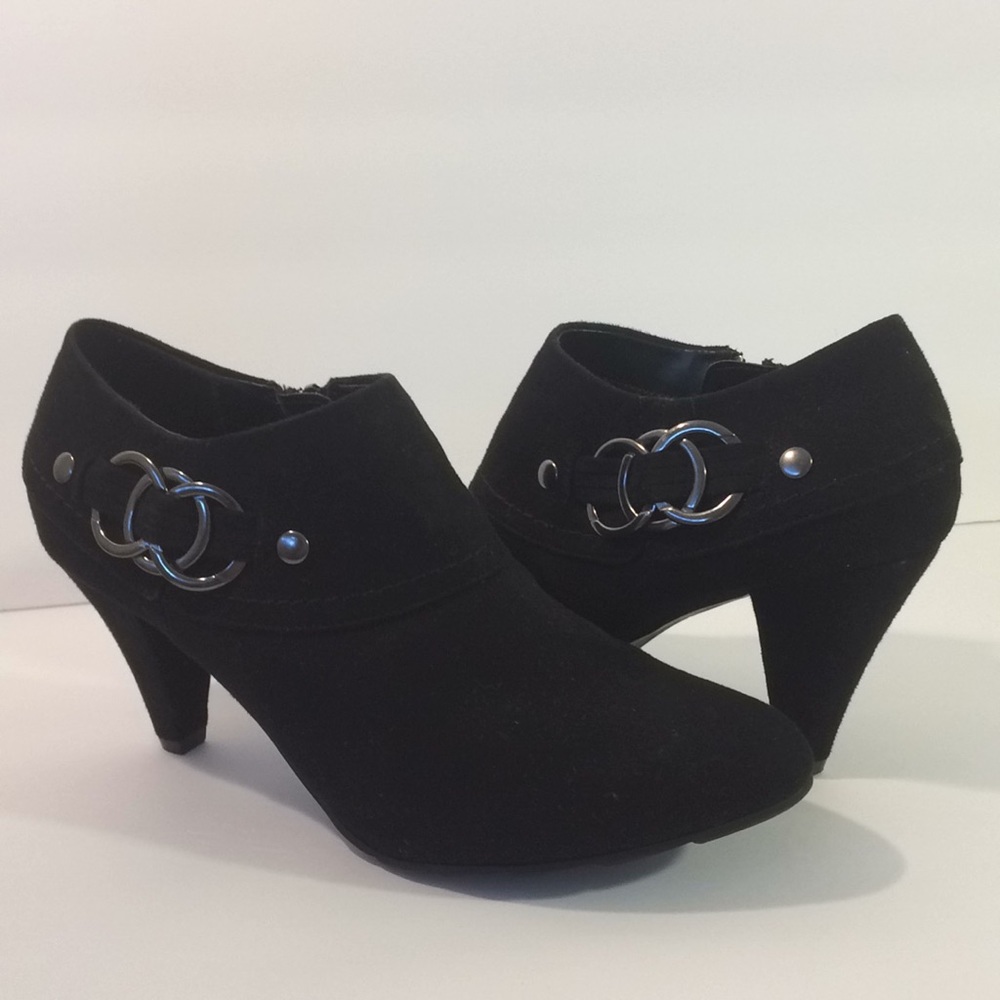 X•APPEAL Black Booty shoes